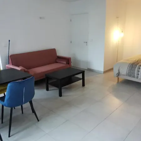 Le Patio Tram Paridis Appartement Nantes Buitenkant foto